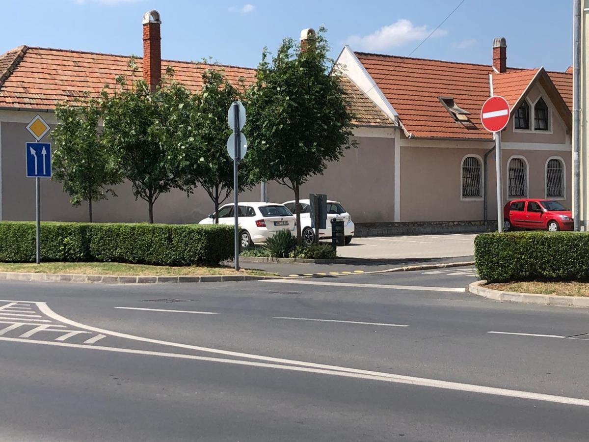 Apartman Tapolca Belváros Exterior foto